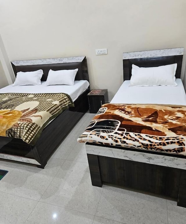 Deluxe Double Room, Balcony, City View