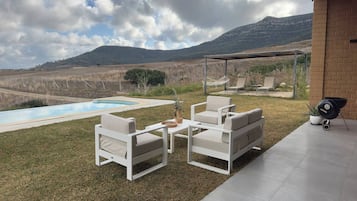 Villa, 3 Bedrooms, Private Pool, Lake View | Terrace/patio