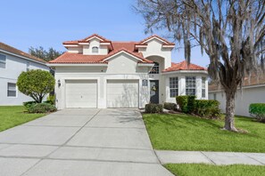 Exterior - Luxurious home 2 miles from Disney - Windsor Hills Resort (Kissimmee)