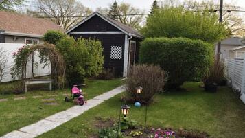 Bungalow, 3 Bedrooms, Smoking | Taman