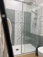 Camera Superior con letto matrimoniale o 2 letti singoli | Bagno