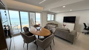 Smart TV y impresora