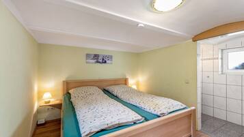 1 Schlafzimmer, Bügeleisen/Bügelbrett, WLAN, Bettwäsche