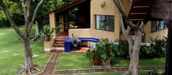 Villa residencial cerca de Cuernavaca 8 a 23 personas