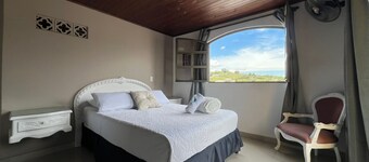 Hotel Suite Santa Rosa