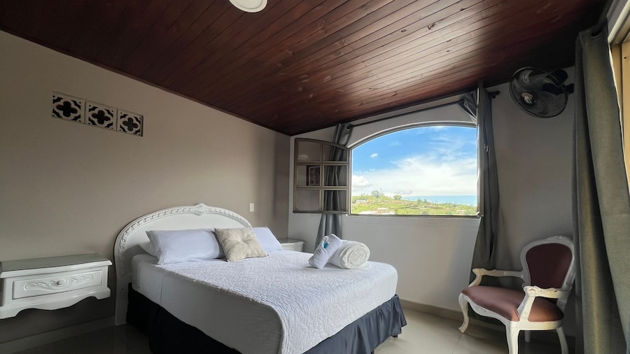 Hotel Suite Santa Rosa