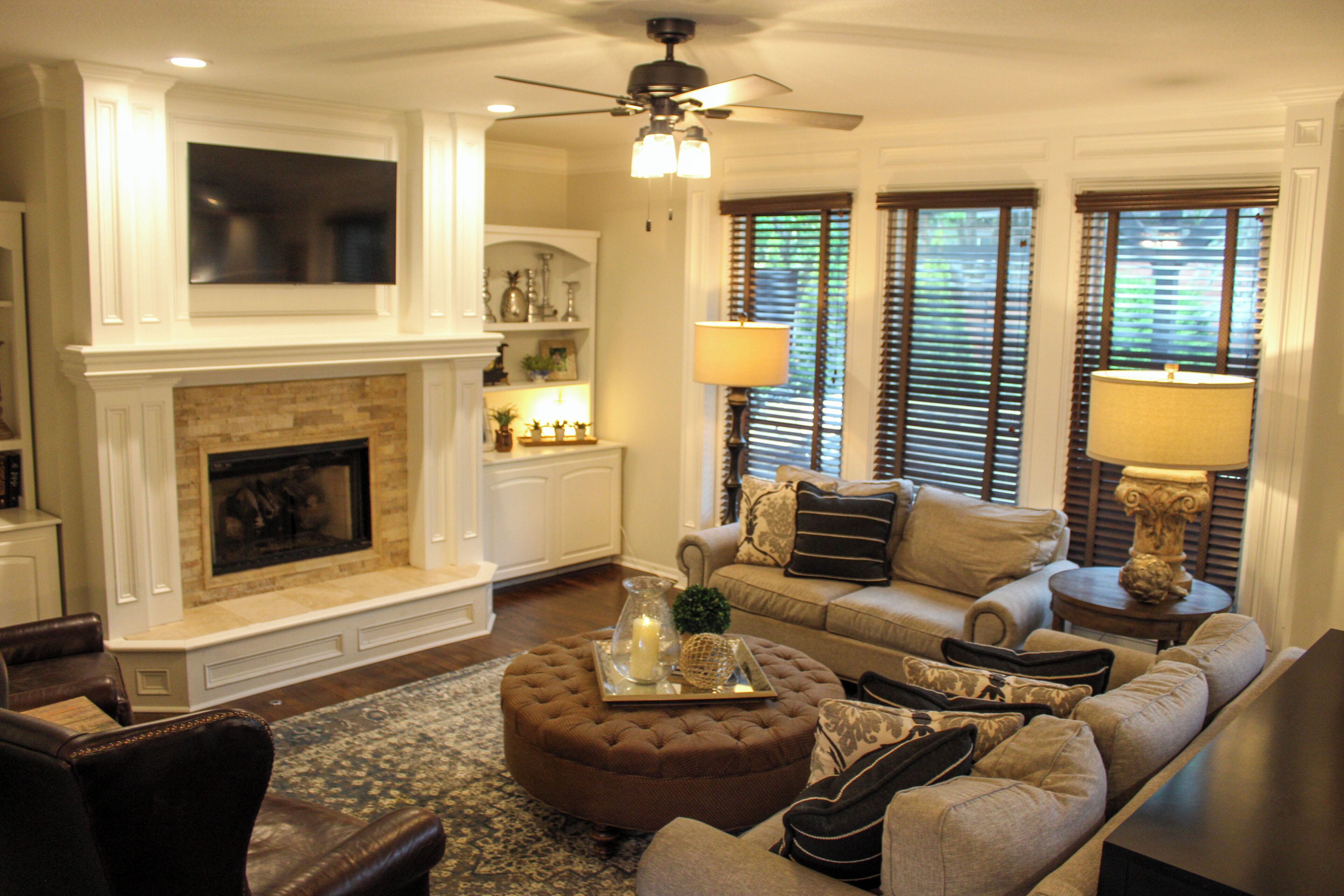 Smart TV, fireplace