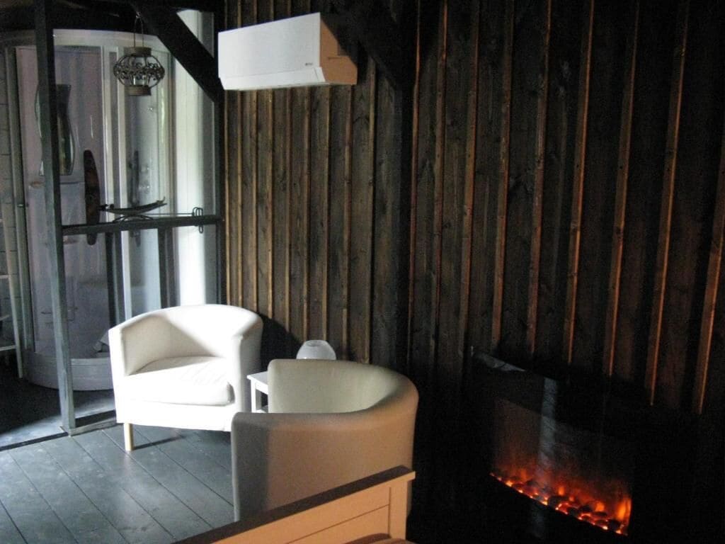 The Double Wooden Cabin | Living area