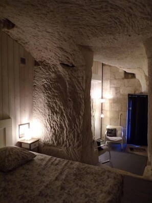 Room - LES TROGLOS DE BEAULIEU (Beaulieu-lès-Loches)