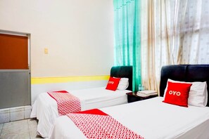 1 slaapkamer, een bureau, gratis wifi, beddengoed