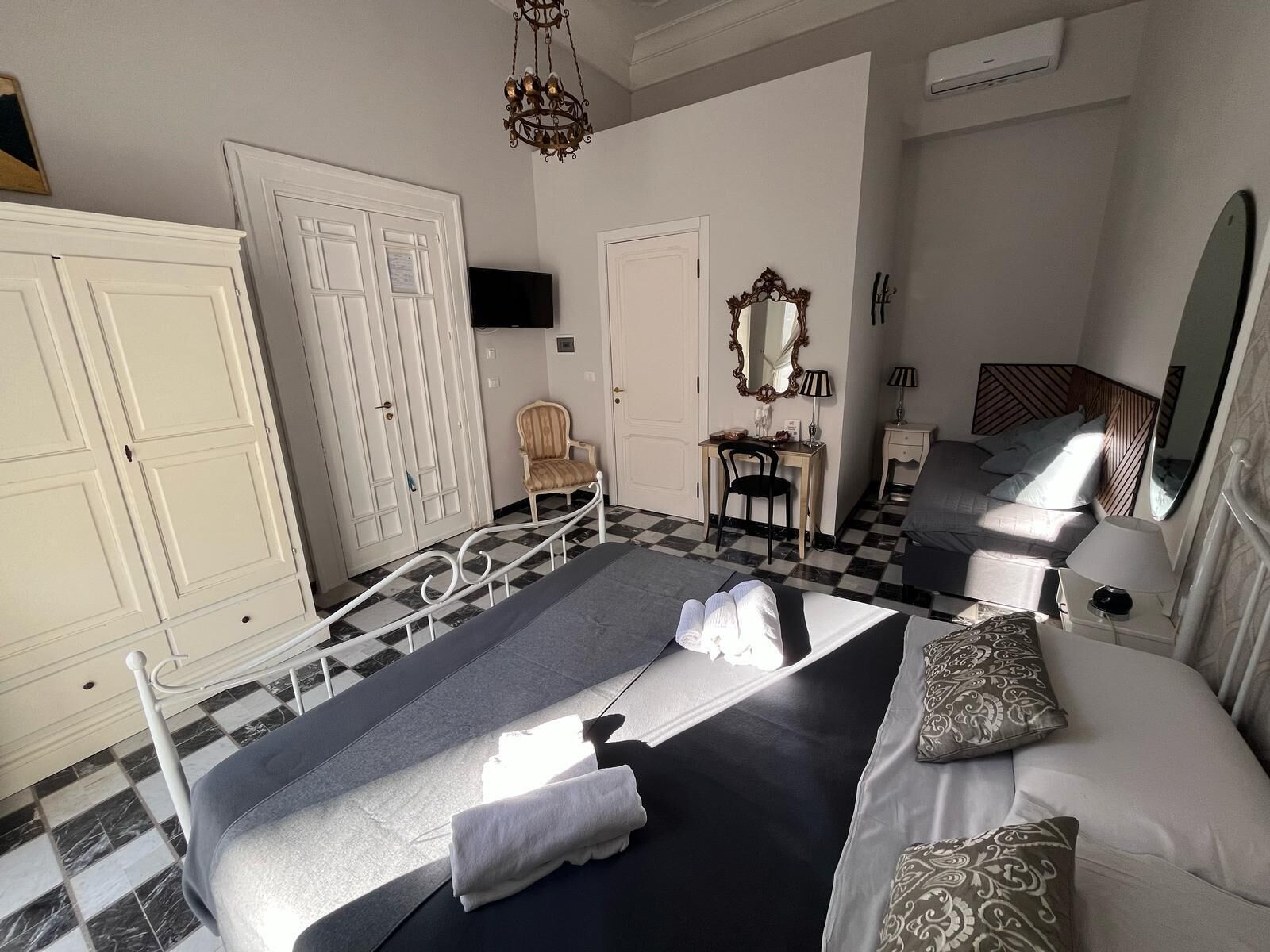 Superior-værelse til 3 personer - balkon - byudsigt