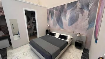 Deluxe Double Room, Courtyard View
