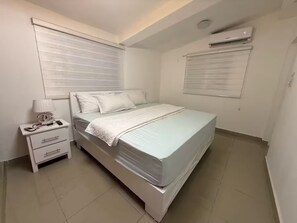 3 bedrooms, iron/ironing board, WiFi, bed sheets - Cozy house a few minutes from HOMS (Santiago de los Caballeros)