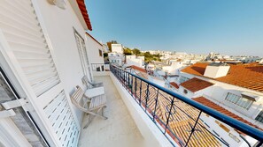 Property grounds - 2-bedr. apartment Palhinhas Historic Center 5 min. away (Albufeira)