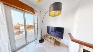 TV - 2-bedr. apartment Palhinhas Historic Center 5 min. away (Albufeira)