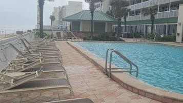 Indoor pool, outdoor pool