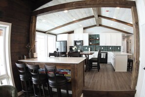 Dining - Rustic Modern Lake House 5 BR/3BA Right On Water's Edge! (Dent)