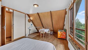 3 chambres, fer et planche à repasser, Wi-Fi