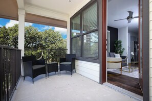 Huoneisto, 2 makuuhuonetta, tupakointi kielletty, keittiö | Terassi/patio