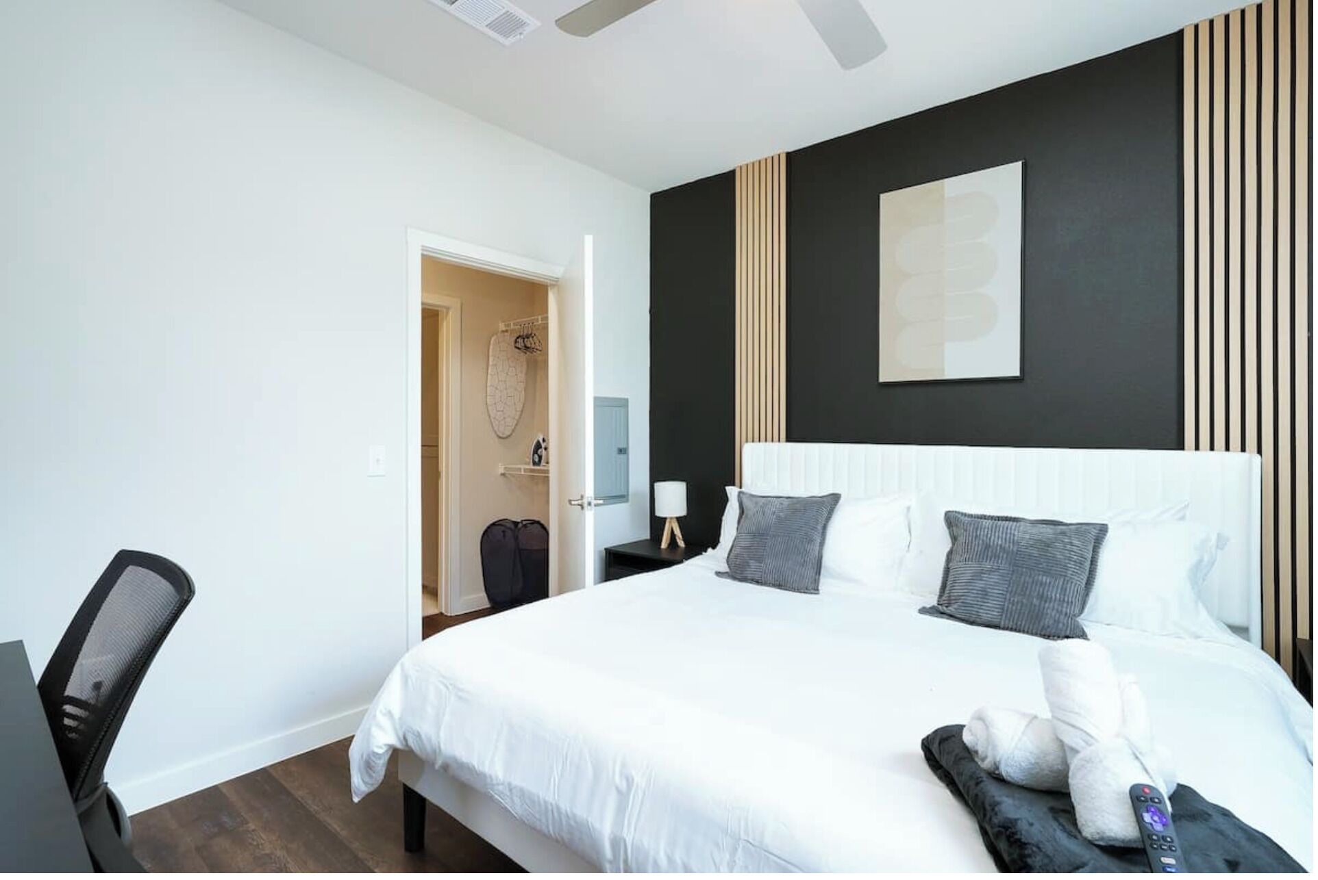 Huoneisto, 1 suuri parisänky ja vuodesohva, tupakointi kielletty, keittiö