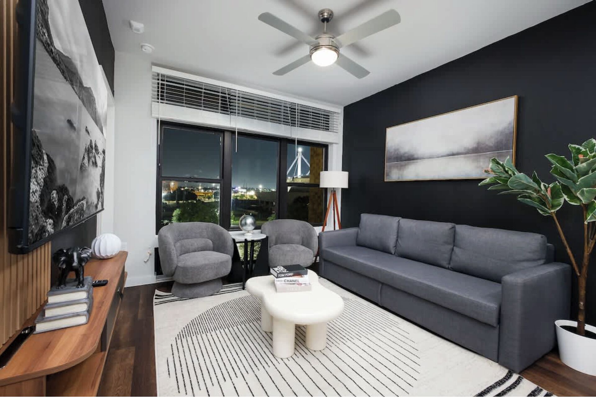 Apartment, 1 King Bed with Sofa bed, Non Smoking, Kitchen | Living area