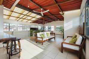 Living area - HOTEL CASA PALMARES (bahias de huatulco)