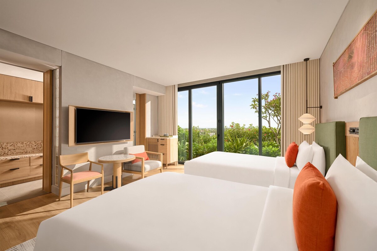 Room, 2 Single Beds (Riverside View)