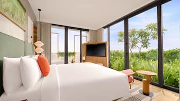 Suite, 1 King Bed | Minibar, in-room safe, desk, cribs (free)
