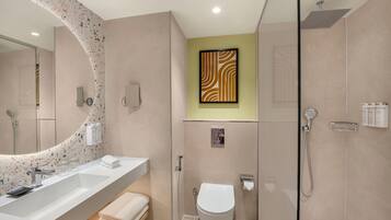 Douche, douche cascade, articles de toilette (gratuits)