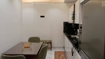 Apartamento, 2 habitaciones, accesible para personas con discapacidad, fumadores | Comedor