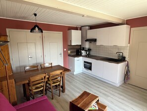 Microwave, oven, stovetop