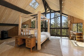 4 bedrooms, WiFi, bed sheets