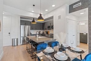 Dining - Mayehouse by Stylish Stays (Salt Lake City)