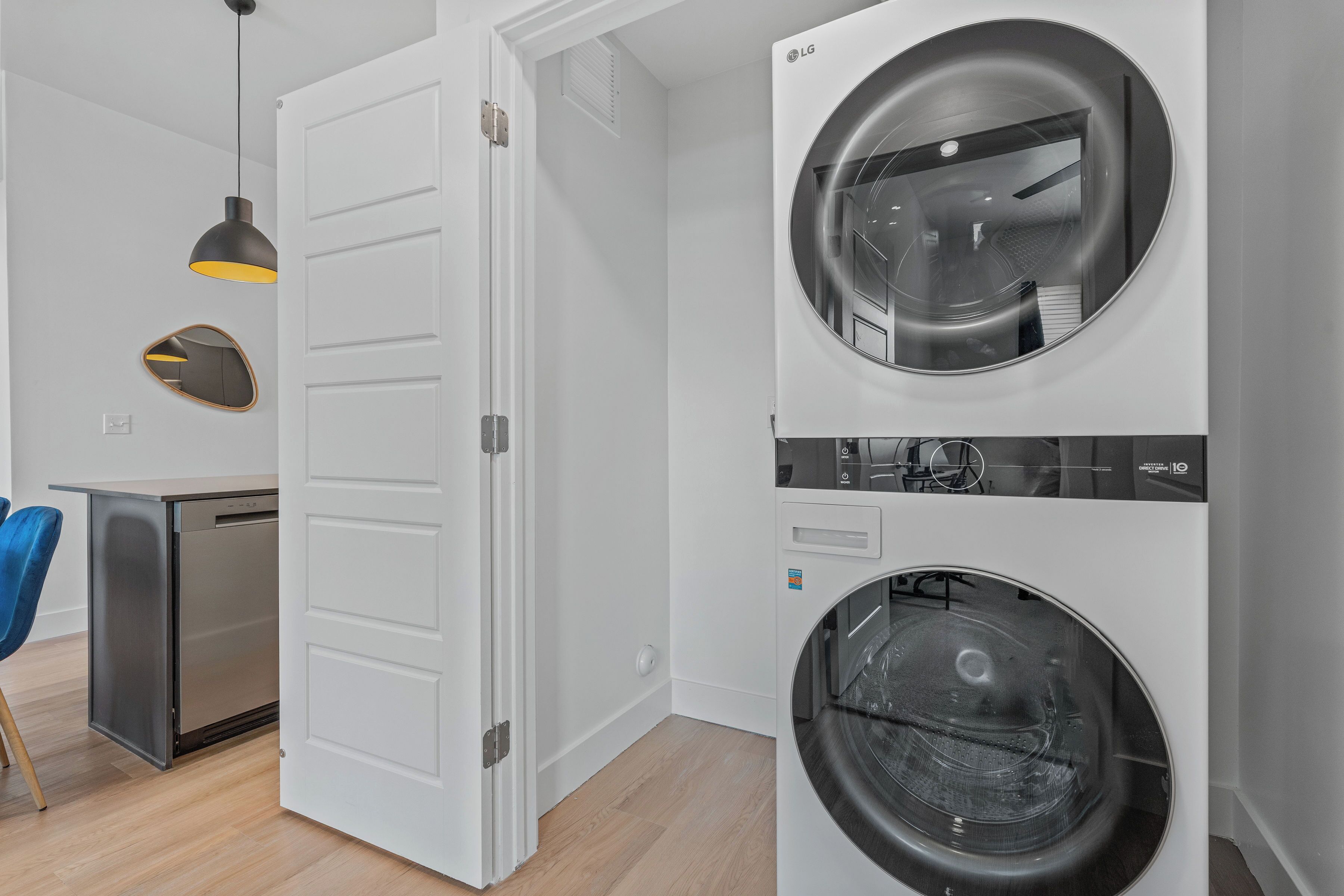 شقة - غرفتا نوم - لغير المدخنين - بمطبخ | المنشأة من الداخل