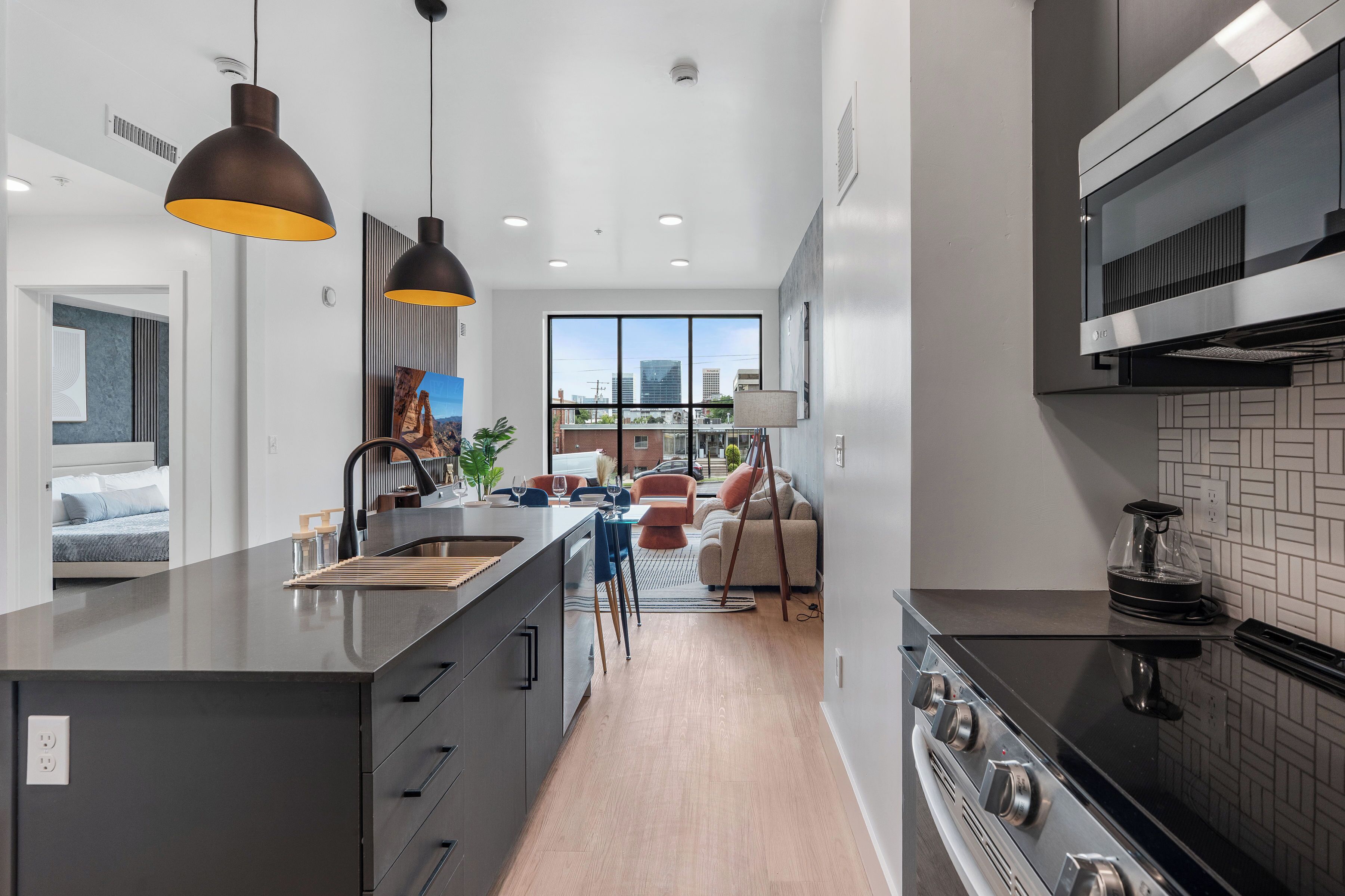 Apartment, 2 Bedrooms, Non Smoking, Kitchen | Private kitchen | Fridge, microwave, oven, stovetop