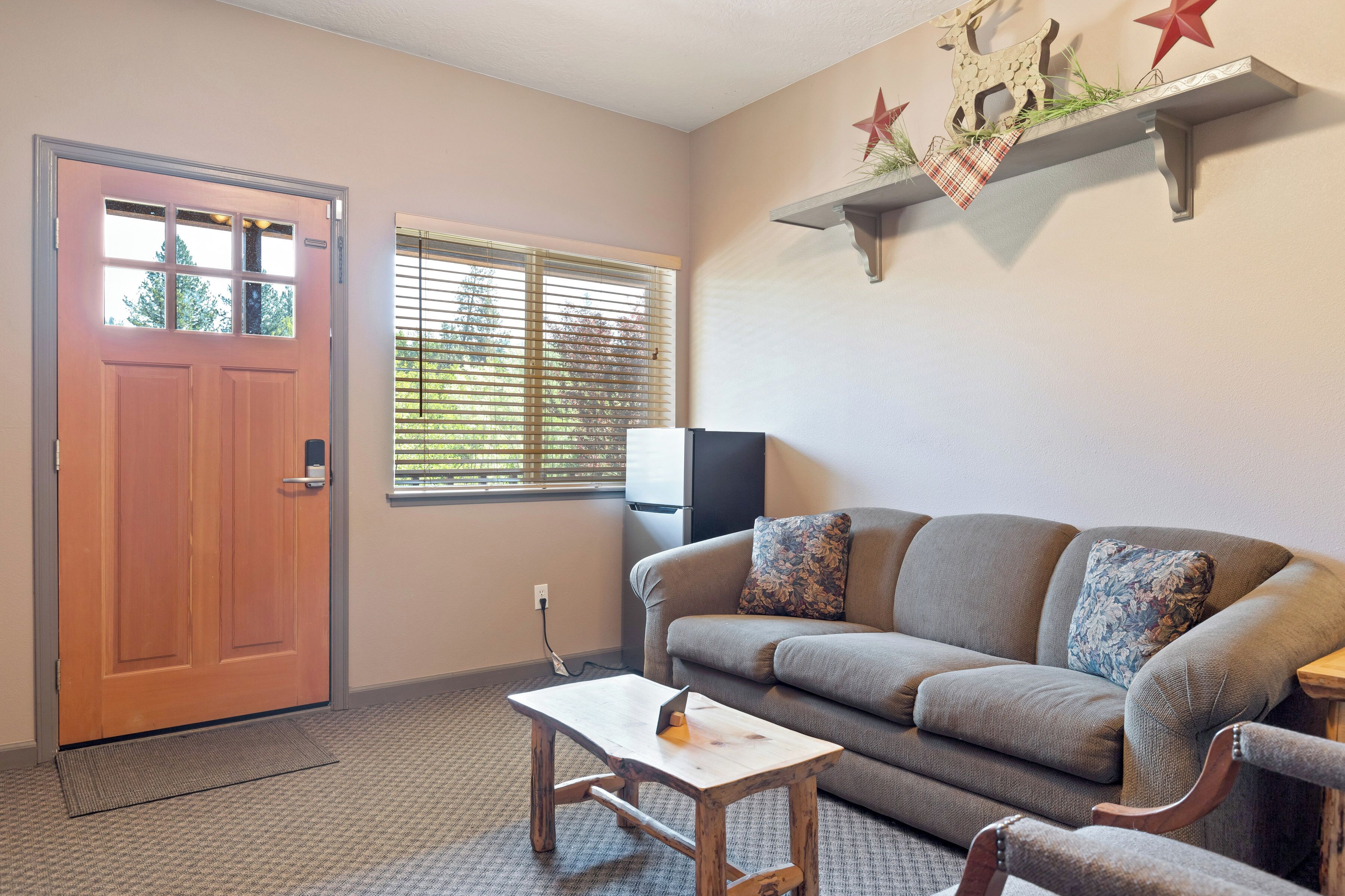 Suite, vue fleuve | Coin séjour