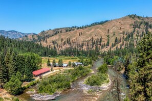 Miscellaneous - SouthFork Lodge (Lowman)