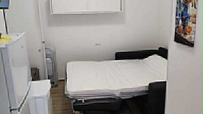 1 bedroom, iron/ironing board, WiFi, bed sheets - One-room/mini-apartment in Sperlonga. (Sperlonga)