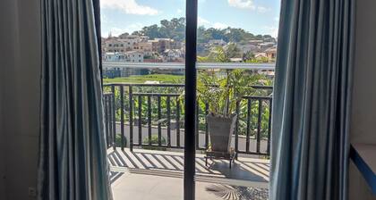 Villa d'exception, guest house 4 king-size suites, 8 people-Antananarivo