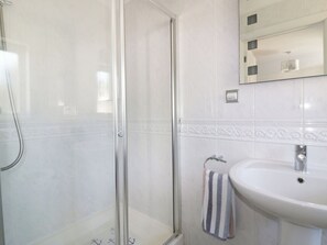 Shower - 8 Harlyn Mews (Padstow)