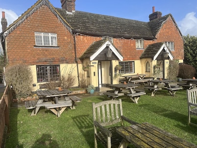The Punchbowl inn