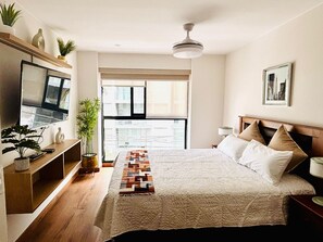 3 Schlafzimmer, Schreibtisch, Bügeleisen/Bügelbrett, kostenloses WLAN