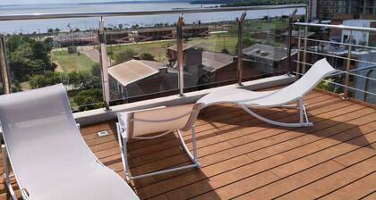 1 Central apartment with pool near the beach in San José and Costanera Shopping