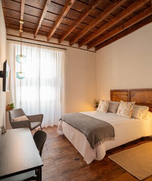 Room - 'Laguna Cool Living Vintage 4' with Shared Terrace, Shared Garden and Wi-Fi (La Laguna)