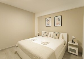 2 bedrooms, iron/ironing board, free WiFi, bed sheets - Santa Cruz Holiday Home (Santa Cruz de Tenerife)