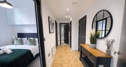 Modern 2 Bed City Centre Apartment