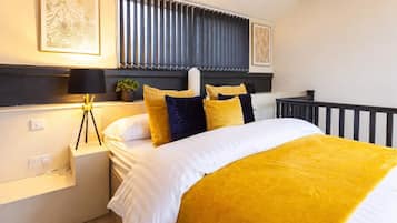 1 quarto, ferros/tábuas de passar roupa, Wi-Fi, roupa de cama