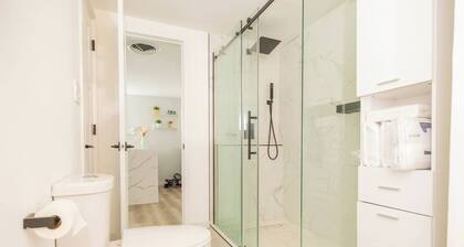 Cute Newly Remodeled Home Close to Notredame 2bed