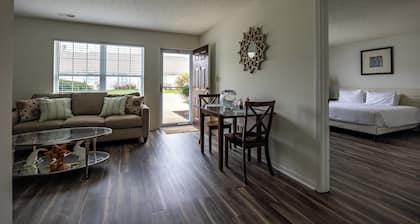 Keystone Garden Villa B