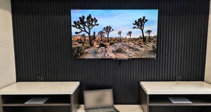 The Atlas Inn & Suites LAX